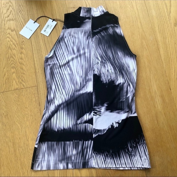 NWT Paul Smith DIGITAL PRINT MOCK NECK SLEEVELESS TOP PURPLE -M - Picture 3 of 10